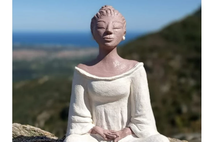 …Hina… - Sculpture intuitive en argile