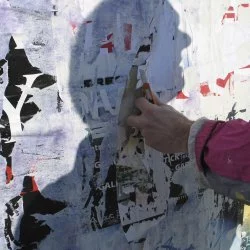 Tapisserie Urbaine 2007 - Photo de peinture au rouleau sur affiche - Bruno Badoux 