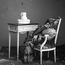 Affiche Exposition "Elles" à l'Espace Reynès