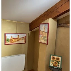 La collégiane de Saint-Gaudens ; Martre-Tolosane et des tounesols - fait à la main sur céramique - 500 et 80 pour les tournesols 