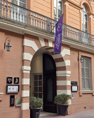 Affiche Diner aux étoiles, dernière soirée Chill & Chic de la saison, journées du patrimoine … septembre à la Cour des Consuls !