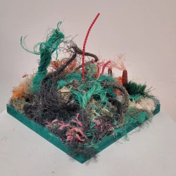 fonds marins - représentation de fonds marins réalisés en déchets maritimes - peinture - Isabelle Vannobel 