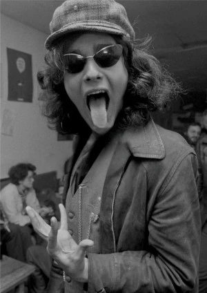 Affiche Exposition La décennie prodigieuse. 1975-1985. Photographies de Benito Román.