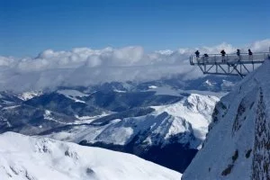 Inauguré ce jeudi 26 juillet, le "Ponton dans le ciel" du Pic du Midi propose à ses visiteurs un panorama à couper le souffle