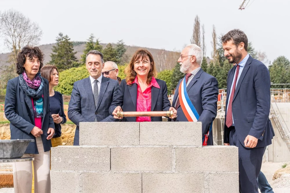 A Lavelanet, dans l'Ariège, la reconstruction du centre hospitalier marque l'engagement de la Région pour une santé accessible à toutes et tous.