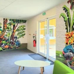 Mosaïque Murale 13 M2 - Création pour le centre Action enfance de Sablons - Stéphanie Chatelet 