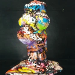 Fire street (moyen) - Sculpture résine, Dim 37x28x32 année 2021 - williams raynaud 