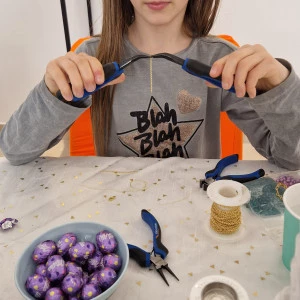 Affiche Ateliers Ludiques - Création de Bijoux