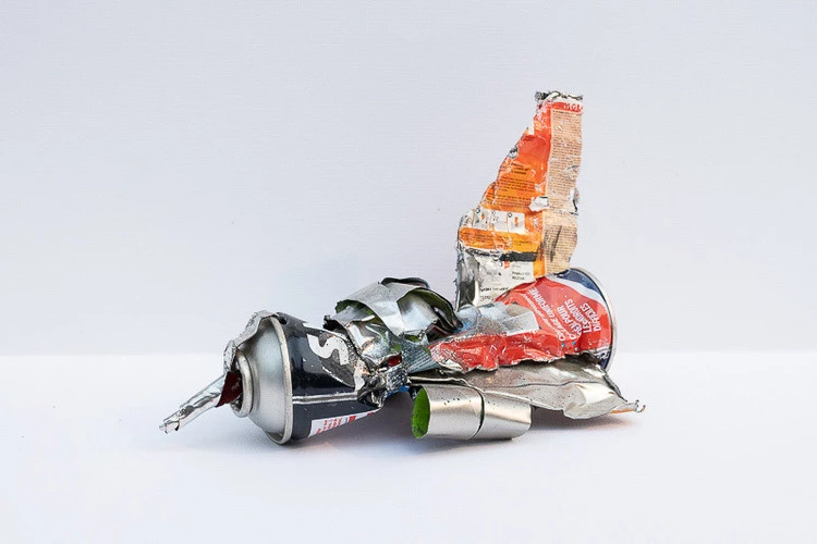 avion - bombe de peinture 2014 - Frédéric Delpech 