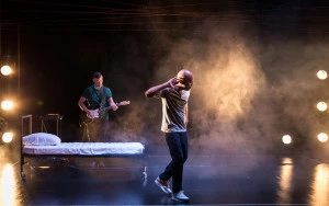 Affiche L'endormi - Cie Hipppolyte a mal au coeur