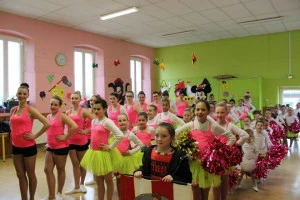 Affiche Journée d'initiation majorettes/pompom girls/bâton de feu