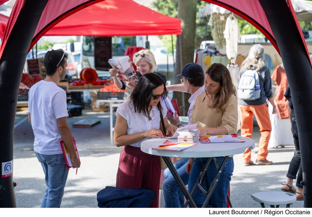« La Région à vos côtés », une grande tournée populaire pour recueillir les avis et les besoins des habitants
