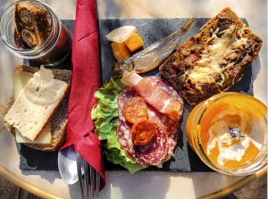 Affiche "Marions-les" - Accords mets et vins // avec la Cave du Petit Grain