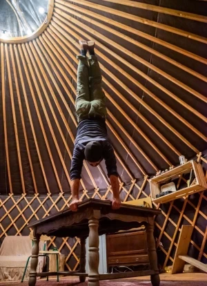 Affiche Préviens les autres - Galapiat Cirque