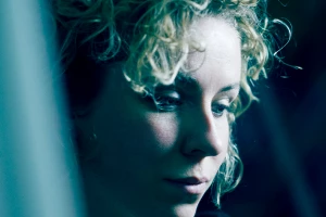 Affiche Saison Jazzèbre • Jazzèbre au Musées : Laura Perrudin Solo #4