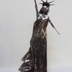 L' AMERIQUE M'A TRUMPEE - METAL