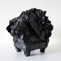 Pierre de lettrés - Pliage de feuille d'aluminium selon la technique de l'origami (35x35x35cm) - Étienne Cliquet, 2016 