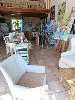 Pascale MORET