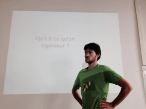 Affiche Conférence gesticulée : Mathieu Dalmais : "Pourquoi je refuse mon diplôme d'ingénieur"