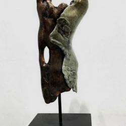 Dame Nature - Céramique raku sur bois flotté - Muriel Laude 