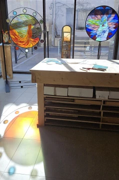 Au travail - <p>Vue intérieure rapprochée</p> - Maya Reich
