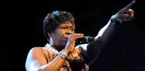 Affiche Sunday Blues : Chicago Blues Festival- Peaches Staten / Mike Wheeler / Omar Coleman