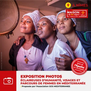 Affiche Exposition "Éclaireuses d'humanité, visages et parcours de femmes en Méditerranée" proposée par SOS MEDITERRANEE