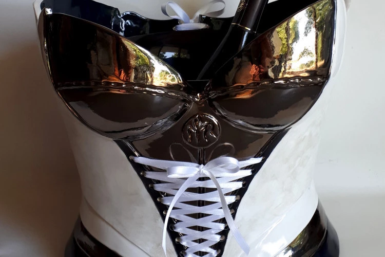 MYR Corset Champagne - Faïence émaillée et patinée - Myr Sculptures 