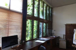 L'atelier de MC Bousquet Calas - <p>La verriere sur le jardin</p>