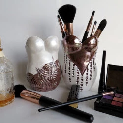 MYR_Corset Make Up - Faïences émaillées et patinées - Myr Sculptures 