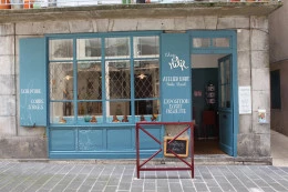 Chez Milie - <p>devanture de l'atelier</p> - Emilie Passal
