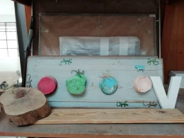 panneau bois et fonds peinture , 