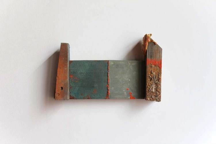 Paysage méditétannéen - mousse, acrylique et bois - 33 x 21 x 4 cm - 2023 - Léa Ducos 