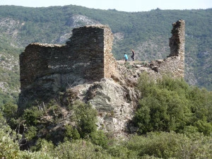 Affiche Conférence d'archéologie : Cabrespine, castrum minier - recherches archéologiques 2012-2015