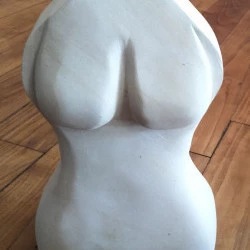 "nue" - pierre de Charente, 20x30x10