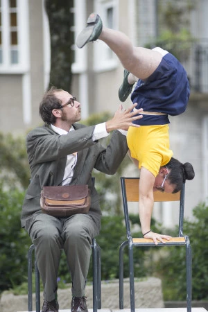 Affiche STOIK cie LES GUMS - spectacle burlesque