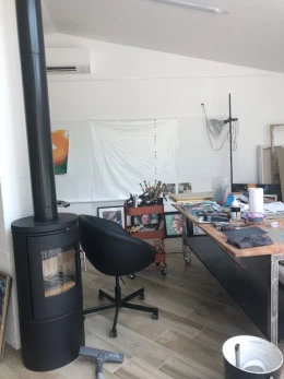 ATELIER DE SOREN VANA