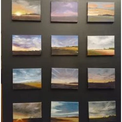 Sur le chemin de Monet - Petites peintures à l'huile dans l'idée des meules de Monet à différentes heures et saisons