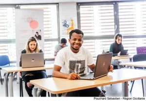 Les « Écoles de la deuxième chance » aident les 16-29 ans à retrouver un emploi