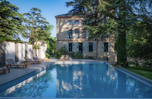 Affiche En mars, le Château de Fiac célèbre le printemps