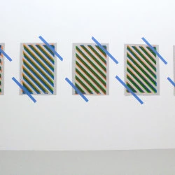 Partition - 5 sérigraphies, adhésif, 420 x 120cm, 2017