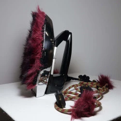 ferpantoufle - détournement d'objet du quotidien en parure - @isabellepiron2023 