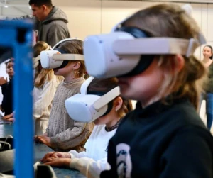 Affiche Atelier de réalité virtuelle de découverte de la course camarguaise