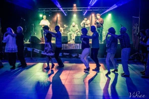 Affiche LE BAL TRAD S'INVITE AU KIWI !