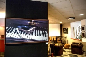 Affiche Expo photos 'Musiques' par Hersey Novotel Atria Nîmes