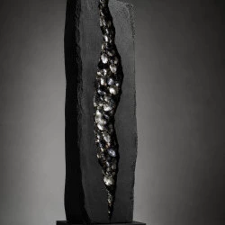Faille I - Bois de récupération et coquillages, verre, porcelaine