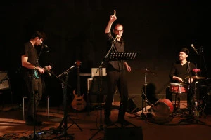 Affiche Les Grandes Bouches - Théâtre / Musique Live / Écritures actuelles