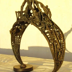 L'Arche - Bronze (cire perdue ) hauteur 51 cm - Copyright Art et Studio © 