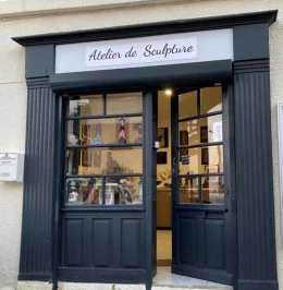 Mon atelier de sculpture - <p>Ancienne épicerie transformée en atelier de sculpture sur les hauteurs de Montesquieu des Albères</p> - Muriel Laude
