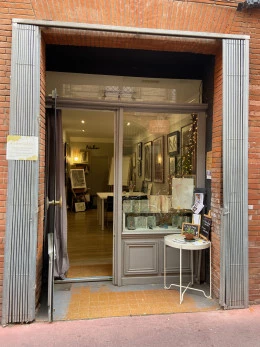 Atelier Couleurs - <p>Atelier Galerie situé au 34 rue des couteliers à Toulouse (métro Carmes ou Esquirol).</p>